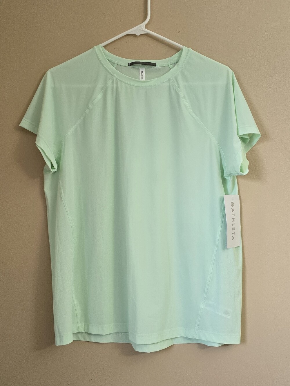Athleta Mint Green Short Sleeve Performance Top Size M